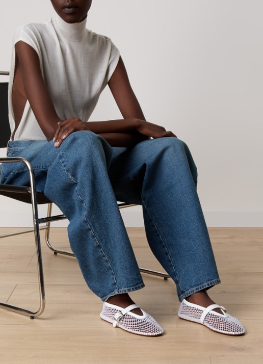 Alaïa Ballerina van mesh met details van kalfsleer - voorkant 2 wit