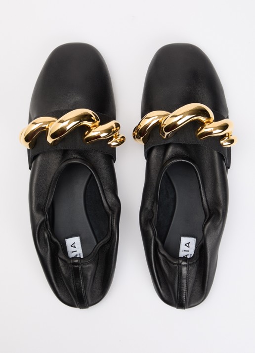 Alaïa Jewel ballerina van lamsleer met kettingdetail - detail 3 zwart
