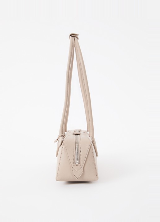 Alaïa Le Demi-Coeur S schoudertas van geitenleer - detail 2 beige