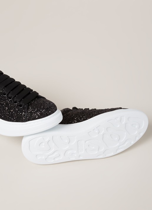 Alexander McQueen Oversized sneaker van kalfsleer met glitter  - detail 5 zwart