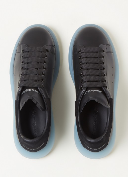 Alexander McQueen Oversized sneaker van kalfsleer met suède details - detail 3 zwart