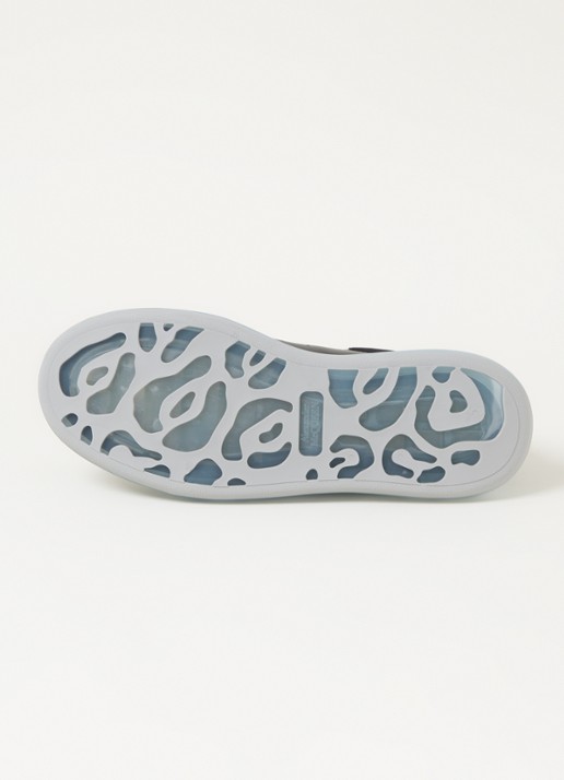 Alexander McQueen Oversized sneaker van kalfsleer met suède details - detail 5 zwart