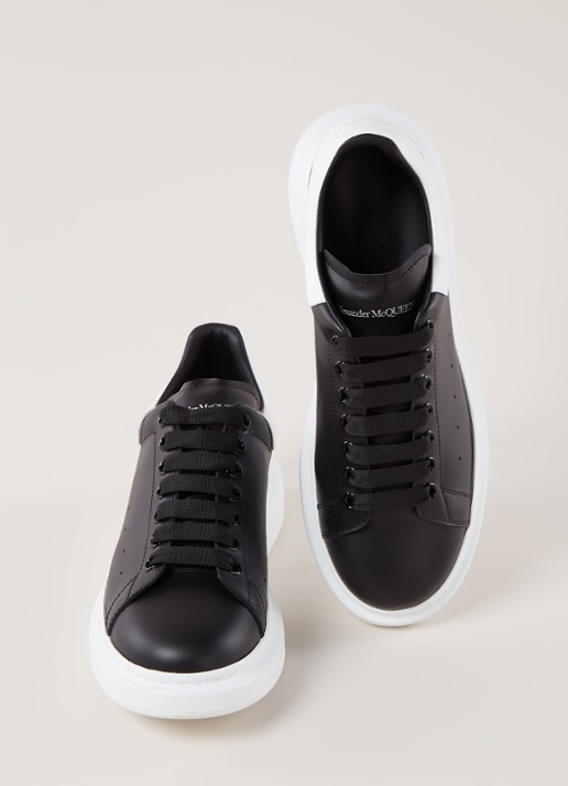 Alexander McQueen Oversized sneaker van kalfsleer - detail 2 zwart