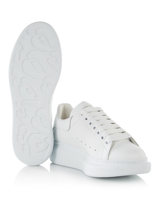 Alexander McQueen Oversized sneaker van kalfsleer - detail 5 wit
