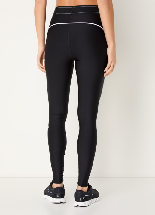 Alo Yoga High waist trainingslegging met logoband - achterkant 3 zwart