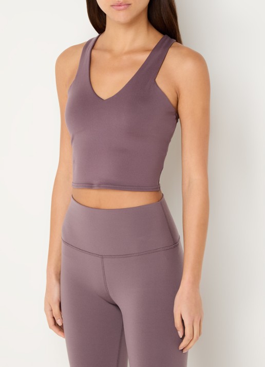 Alo Yoga Naadloze sport bh met light support - detail 3 taupe