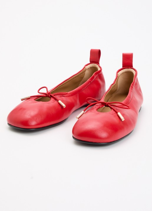 ALOHAS Rosalind ballerina van schapenleer - detail 2 rood