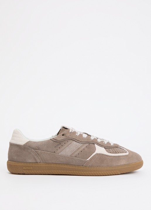 ALOHAS Tb.490 Rife sneaker van suède - voorkant 5 taupe