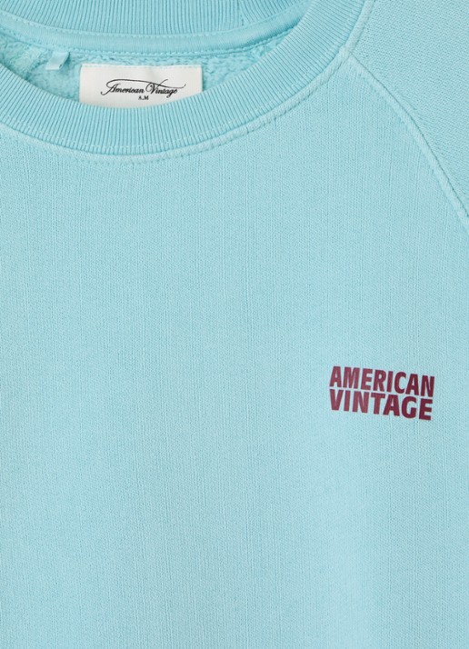 American Vintage Izubird sweater met logo - detail lichtblauw