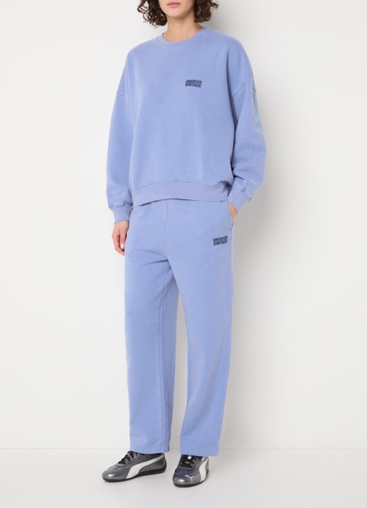 American Vintage Plizzy straight fit joggingbroek met logo  - voorkant 2 lavendel