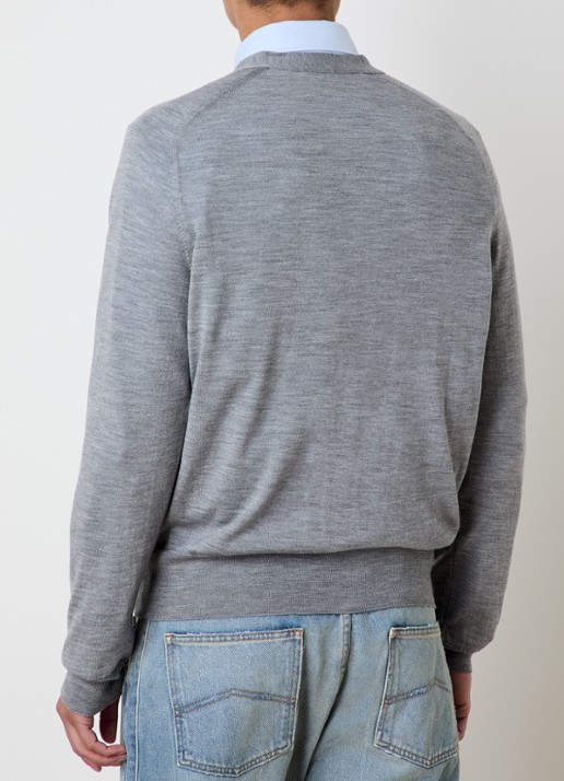 AMI Paris Fijngebreid vest van merino wol met logoborduring - achterkant grijsmele