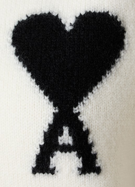 AMI Paris Fijngebreide spencer van wol met logo - detail 2 creme