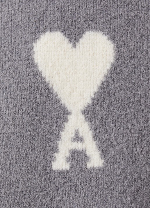 AMI Paris Fijngebreide trui in alpaca wolblend met logoprint - detail 5 grijs