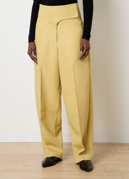 AMI Paris High waist loose fit pantalon van wol met steekzakken - detail 2 mosterd