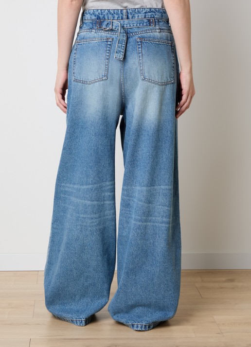 AMI Paris Mid waist wide leg jeans met medium wassing - achterkant 6 indigo
