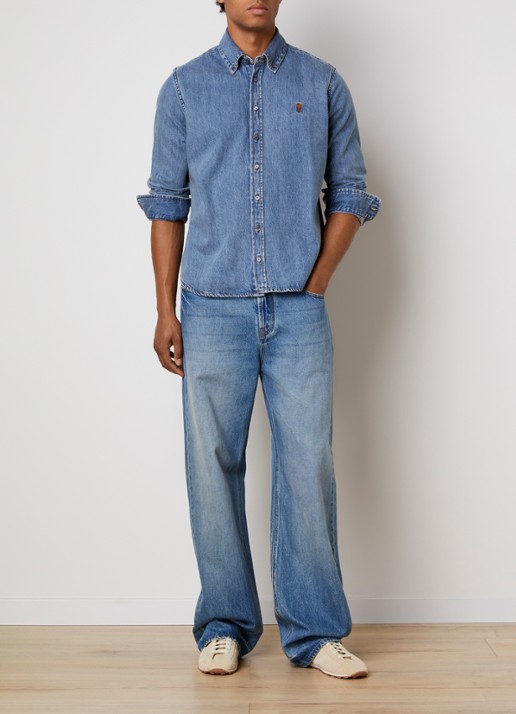 AMI Paris Regular fit overhemd van denim met logo - voorkant 2 indigo