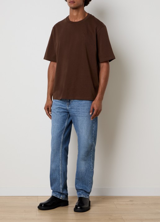 AMI Paris T-shirt met logoborduring - voorkant 5 bruin