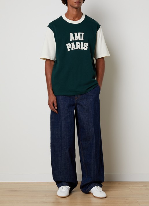 AMI Paris T-shirt met logoborduring - voorkant 5 groen