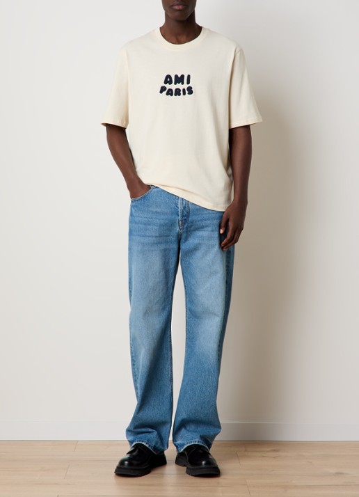 AMI Paris T-shirt van  katoen met logoborduring - voorkant 4 creme