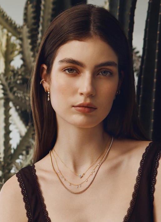 Ania Haie Sparkling Clover ketting S verguld  - voorkant 2 goud