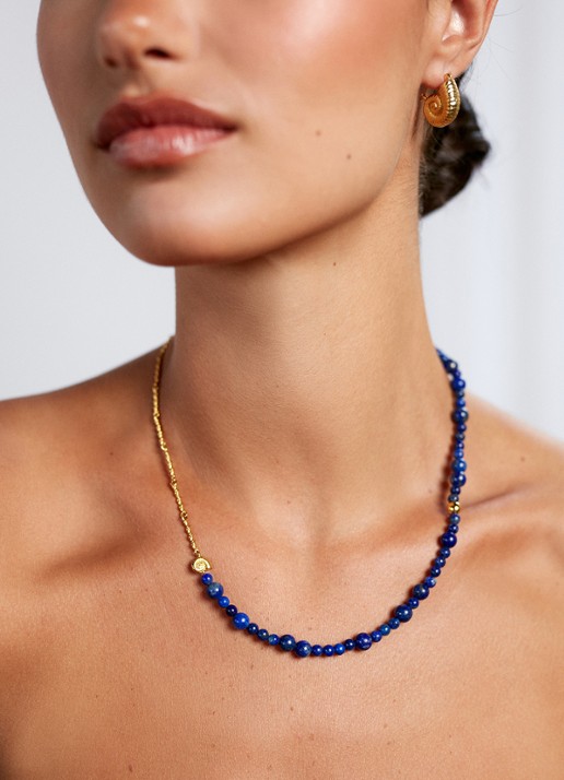 ANNI LU Deep Blue ketting verguld - detail 3 kobaltblauw