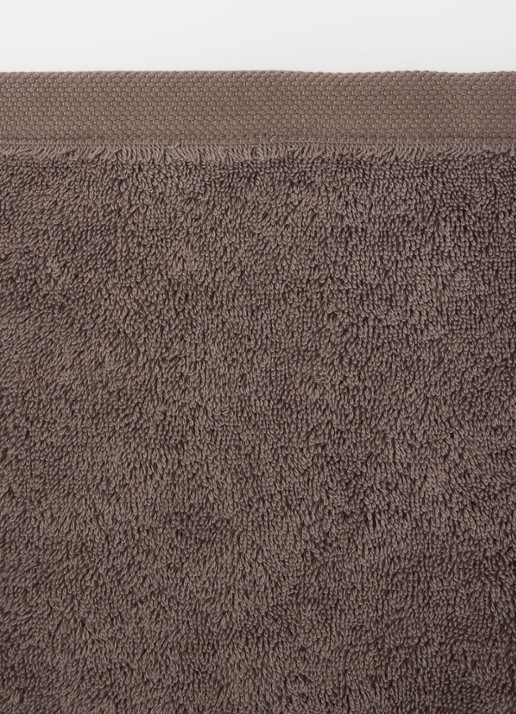 Aquanova London badhanddoek van Egyptisch katoen - 600 gr/m2 - 55 x 100 cm - detail 2 lichtbruin