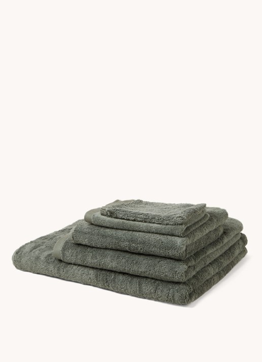 Aquanova London gastendoek 30 cm x 50 cm - voorkant 2 legergroen