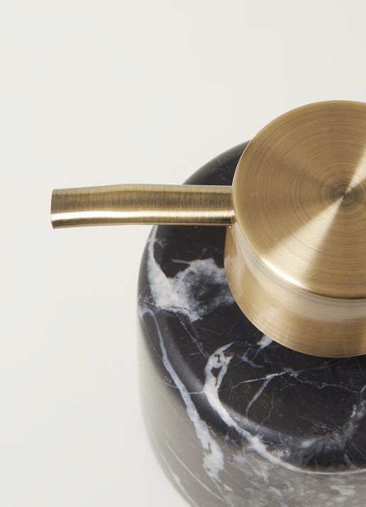Aquanova Nero zeepdispenser van natuursteen - detail zwart