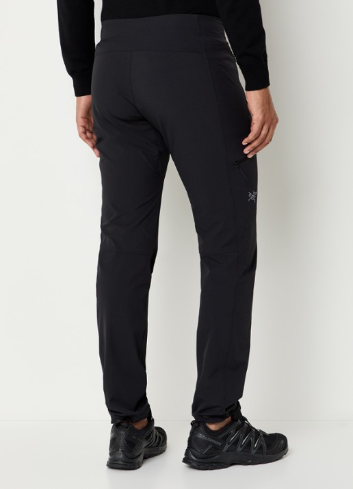 Arc'teryx Gamma tapered fit broek met logoborduring en steekzakken  - achterkant 3 zwart