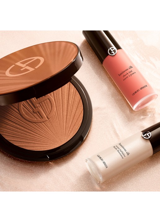 Armani Beauty Armani Beauty Luminous Silk Cheek Tint Liquid Blush - vloeibare blush - detail 4 54 fg