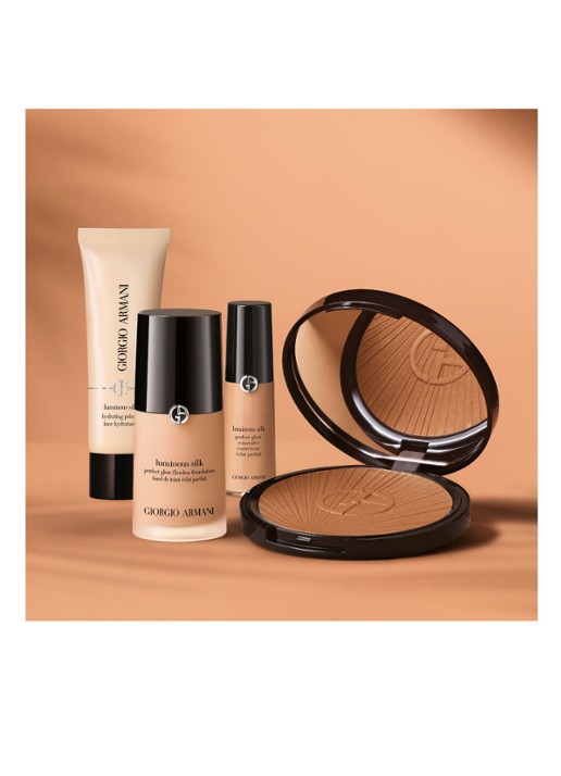 Armani Beauty Luminous Silk Bronzing Powder - Limited Edition - detail 7 100 os