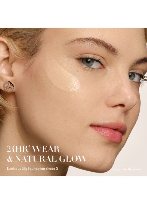 Armani Beauty Luminous Silk Foundation - vloeibare foundation - detail 4 2