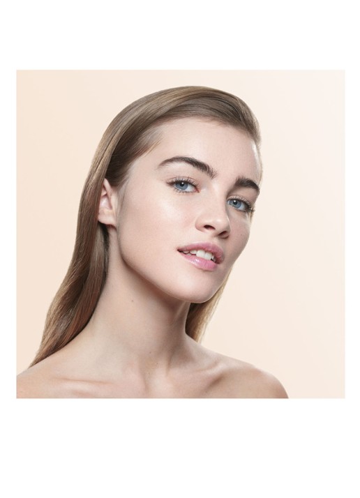 Armani Beauty Luminous Silk Foundation - detail 6 5