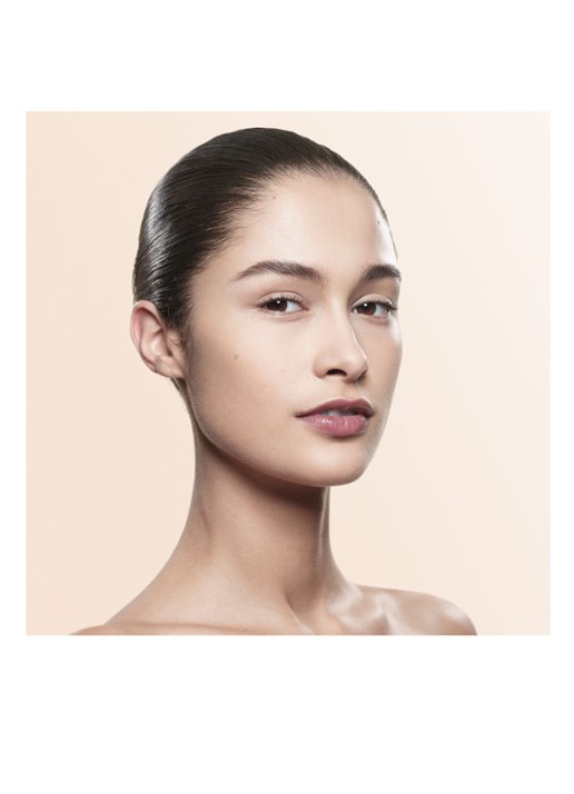 Armani Beauty Luminous Silk Foundation - detail 6 6