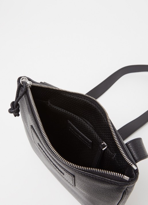Armani Crossbodytas van leer met logo - detail 3 zwart
