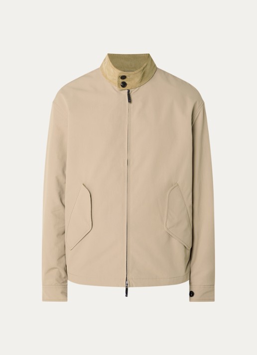Armani Jack met klepzakken - voorkant beige