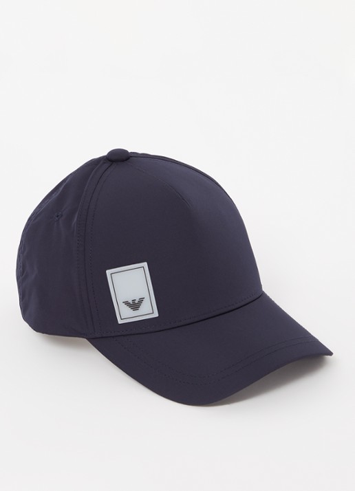 Armani Pet met logo