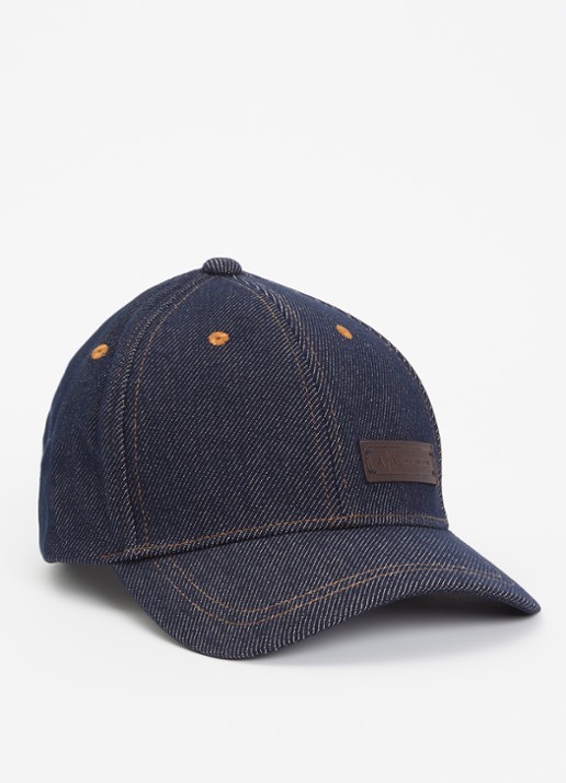 Armani Pet van denim