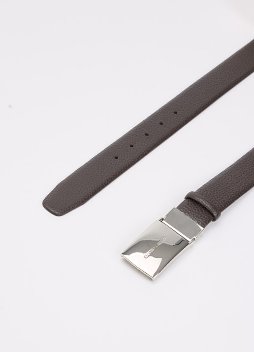 Armani Riem van leer met logo - detail donkerbruin