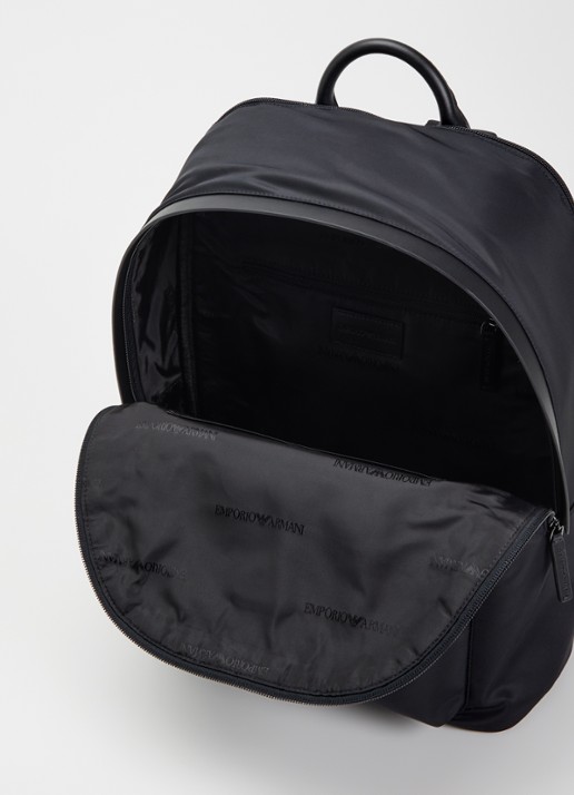 Armani Rugzak met logo - detail 3 zwart