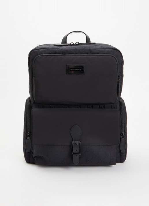 Armani Rugzak met logoprint en 15 inch laptopvak - voorkant 2 zwart