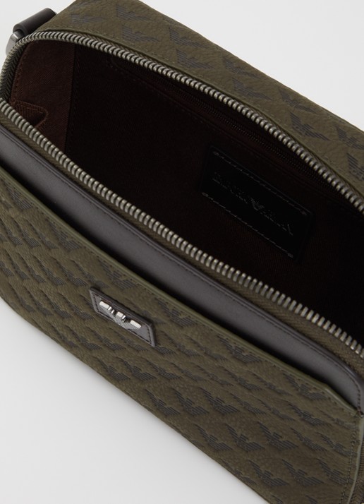 Armani Schoudertas met details van leer en logoprint  - detail olijfgroen
