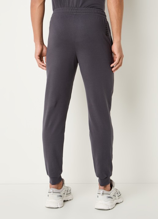 Armani Slim fit joggingbroek met logo en steekzakken - achterkant staalblauw