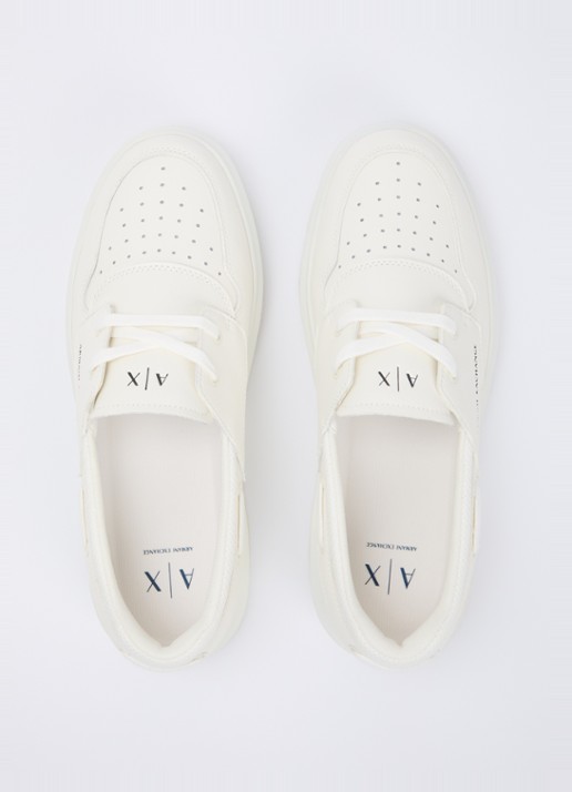 Armani Sneaker van leer met logo - detail 2 wit