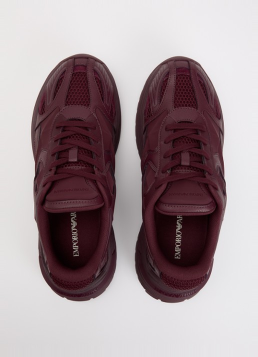 Armani Sneaker van leer met mesh details  - detail 2 aubergine