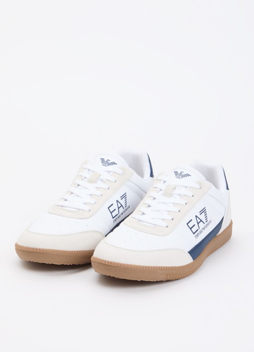Armani Sneaker van leer met suède details en logo - detail 2 donkerblauw