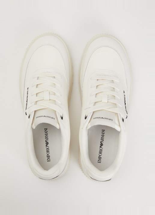 Armani Sneaker van leer - detail 3 gebroken wit