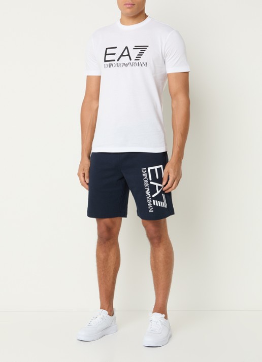 Armani Straight fit korte joggingbroek met logo en steekzakken - voorkant 4 donkerblauw