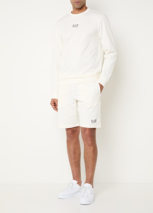 Armani Straight fit korte joggingbroek met logo  - voorkant 3 gebroken wit