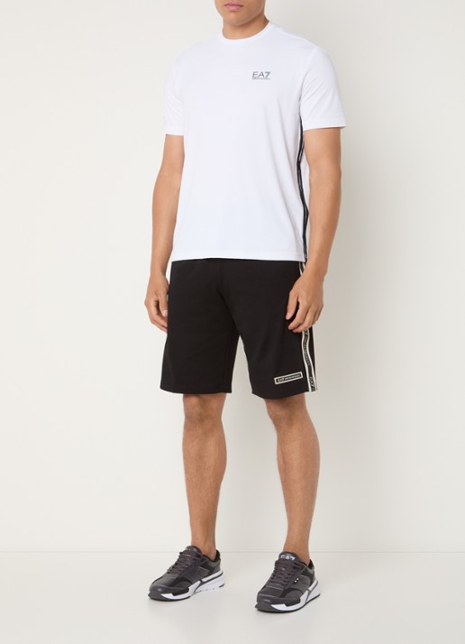 Armani Straight fit korte joggingbroek met logoprint - voorkant 3 zwart